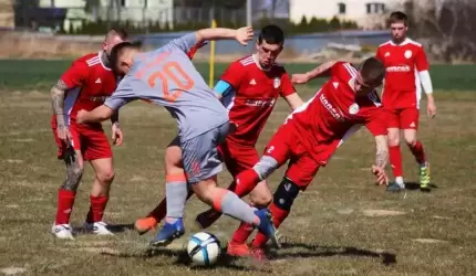 Orzeł Pichorowice wygrywa w Ujeździe Górnym [wypowiedzi i zdjęcia]