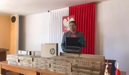 60 tysięcy złotych na laptopy dla uczniów z gminy Udanin