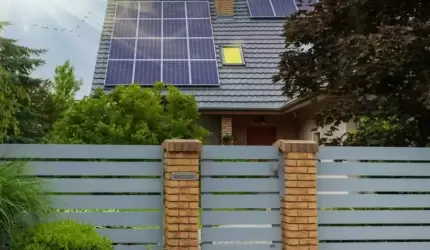 Energia odnawialna w Twoim inteligentnym domu – oszczędność, bezpieczeństwo, ekologia