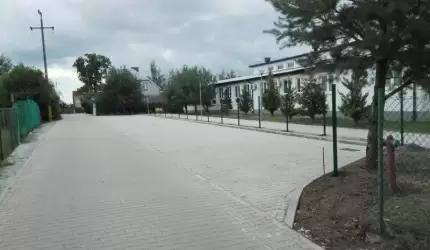 Budowa parkingu w Pisarzowicach dobiega końca