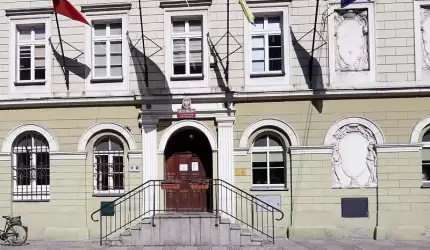 Sprostowanie nieprawdziwych informacji w wywiadzie z Panem Mariuszem Komendą