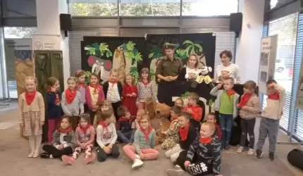 Nauka poprzez zabawę czyli historia misia Wojtka dla przedszkolaków