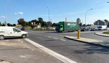 Jaki jest stan prac nad PT sygnalizacji świetlnej na ul. Wiejskiej i DK94