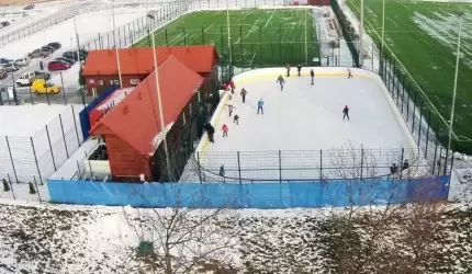 Średzkie lodowisko już otwarte!