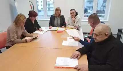 Szukasz pomocy? Zgłoś się do Gminnej Komisji Rozwiązywania Problemów Alkoholowych