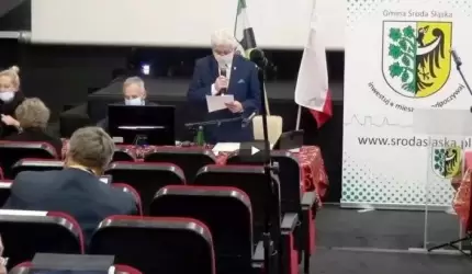 XLII sesja Rady Miejskiej w Środzie Śląskiej (na żywo)