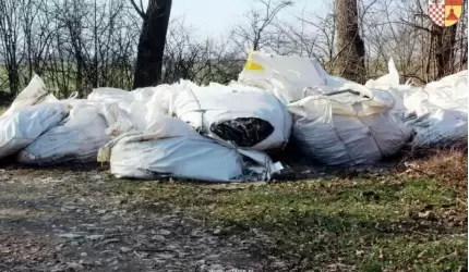 Uwaga na podrzucane odpady!