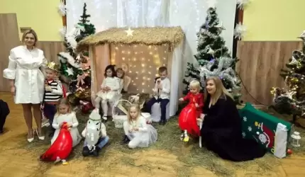 Jasełka w wykonaniu dzieci z Przedszkola Publicznego w Ciechowie