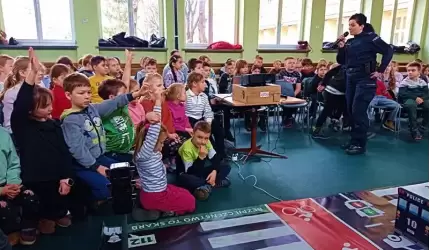 Realizacja programu "Bezpieczeństwo to Skarb" z uczniami SP nr 3 w Środzie Śląskiej