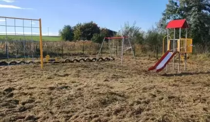 Nowe urządzenia na placach zabaw w Gminie Malczyce