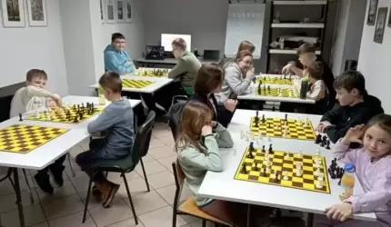 Szachowe zmagania na najwyższym poziomie w średzkim Domu Kultury