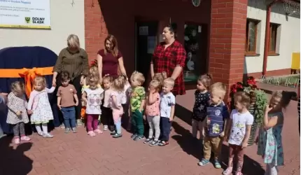 Serduszko na nakrętki w prezencie na Dzień Dziecka