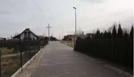 Mieszkańcy pytają: kiedy zaświecą ledy na ul. Słonecznej w Ciechowie?