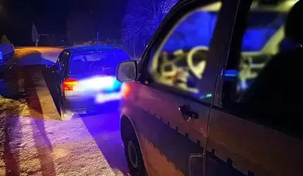 Nie zatrzymał się do kontroli drogowej, bo nie miał uprawnień