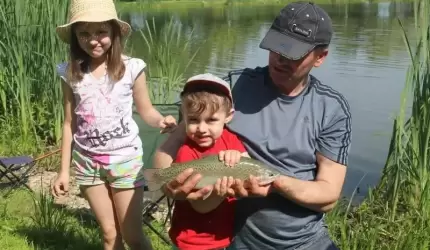 Wędkowanie z okazji Dnia Dziecka