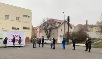 Uwagi mieszkańców ws. funkcjonowania pkt. wymazów COVID-19 trafiły do starosty