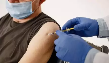 Blisko pół tysiąca seniorów zaszczepionych przeciw grypie z gminnego programu