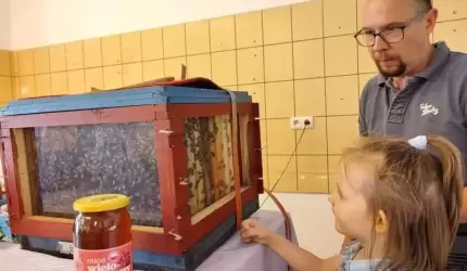 Pasieka Ziębów w Kwietnej Krainie Łęgów Odrzańskich