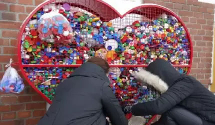 Miękińskie serce na nakrętki już pełne!