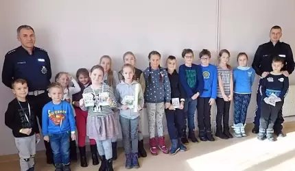 Średzka drogówka z wizytą u dzieci z Malczyc
