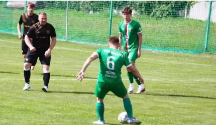 Piłkarski weekend czas zacząć. Zapowiedź kolejki w regionie - kto, z kim i kiedy?