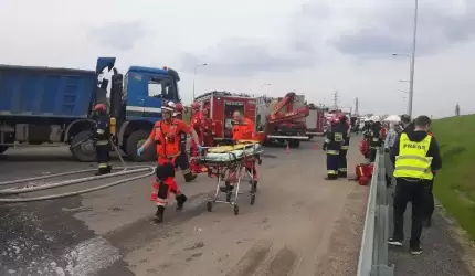 Na pomoc nieprzytomnej osobie i wypadek na autostradzie
