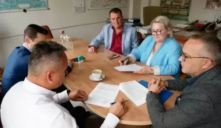 Przebudowa drogi Malczyce - Chomiąża staje się faktem - umowa podpisana!