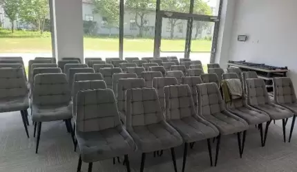 Rozpoczęto wyposażanie Średzkiego Inkubatora Przedsiębiorczości