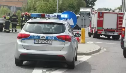 Kolizja na średzkiej obwodnicy. Uszkodzonych jest kilka pojazdów