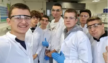 Uczniowie PZS nr 1 z wizytą w Polskim Ośrodku Rozwoju Technologii