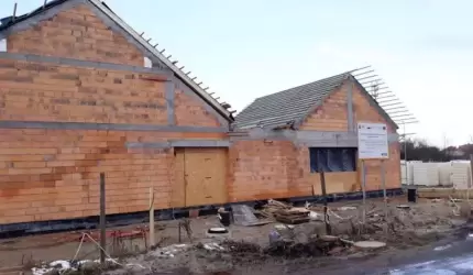W Miękini trwa budowa budynku demonstracyjnego