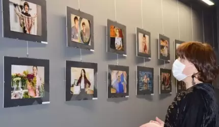 Zdjęcia dwunastu Pań trafią do kalendarza Powiatu