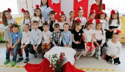Patriotycznie w Przedszkolu Publicznym nr 3 w Środzie Śląskiej