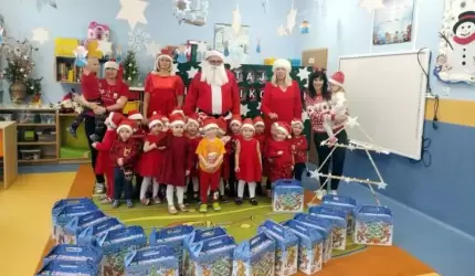 Mikołaj z wizytą w średzkim Przedszkolu nr 1
