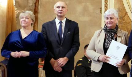 Pedagog z pasją – Lidia Walerych w gronie nagrodzonych przez Kuratora Oświaty!