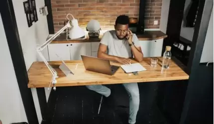 Twój must-have przy pracy zdalnej. Tego nie może zabraknąć w Twoim home office