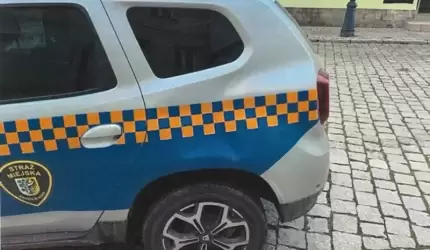 Uszkodził wóz Straży Miejskiej. Grozi mu 5 lat więzienia