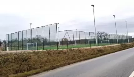 Tak się prezentuje nowe boisko w Kadłubie! Oficjalny odbiór niebawem