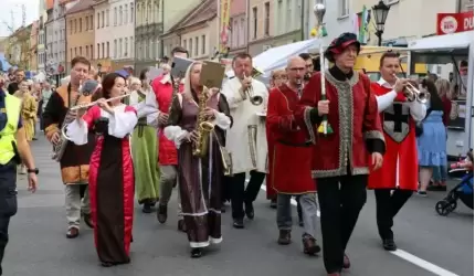 17. Święto Wina w Mieście Skarbów – wino, taniec i śpiew